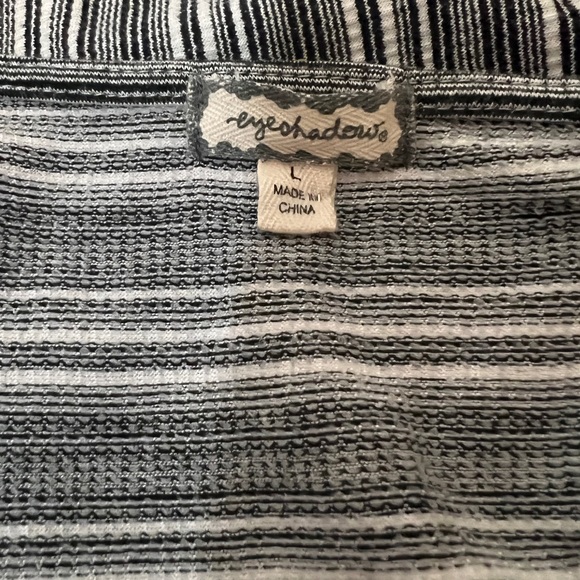 Eyeshadow black and white striped Romper size Large - Picture 11 of 13